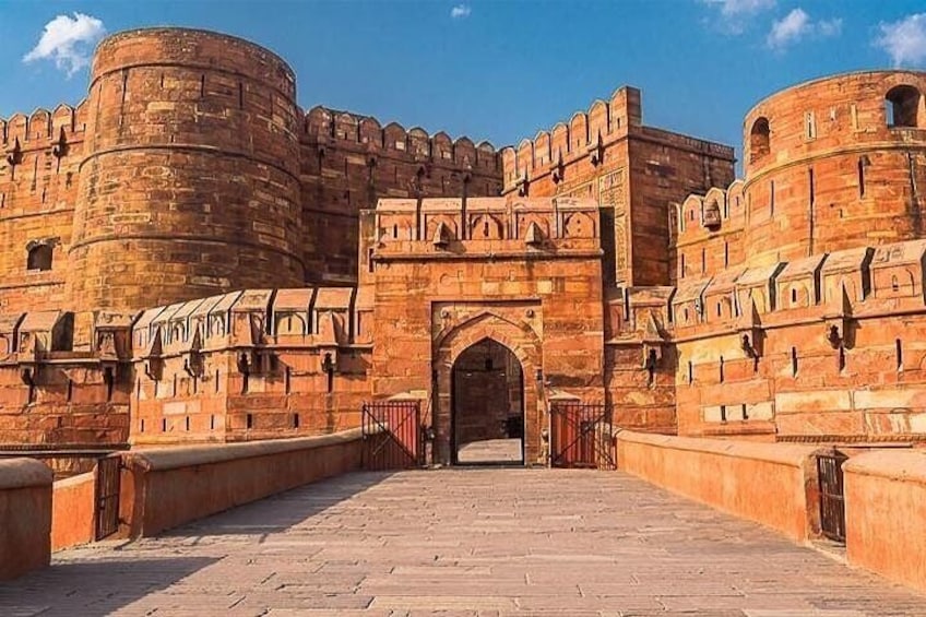 7 Days Golden Triangle with Goa