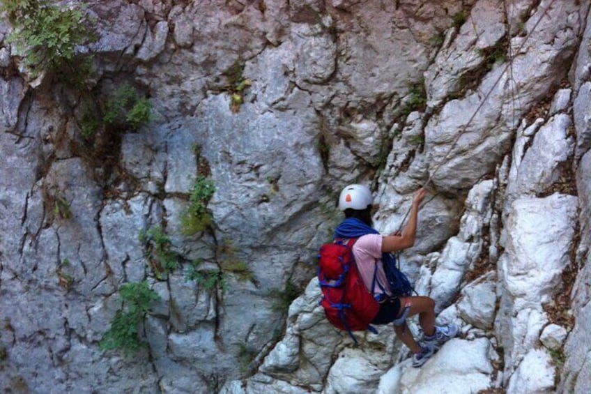 Rock Climbing in Fuili Canyon with Transfer from Cala Gonone