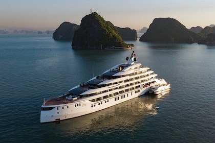 Grand Pioneers Cruise Classic Journey 2 days 1 night Halong Bay