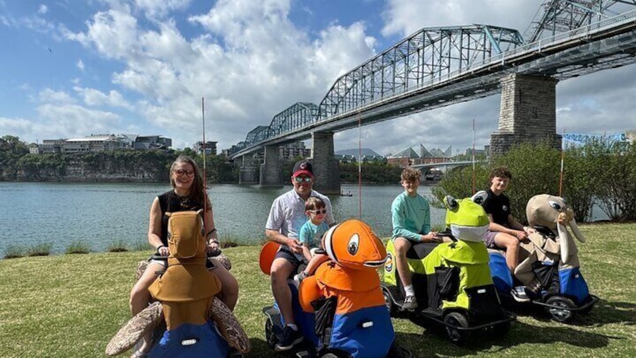 Chattanooga’s Rydables Tour from Trains to Bridges