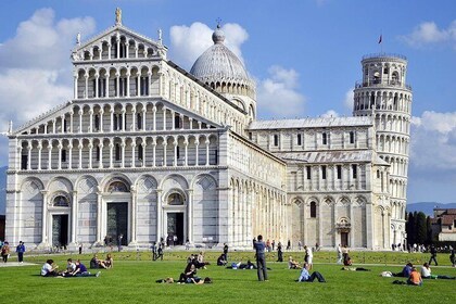 Pisa and Forte Dei Marmi from the Livorno Cruise Port