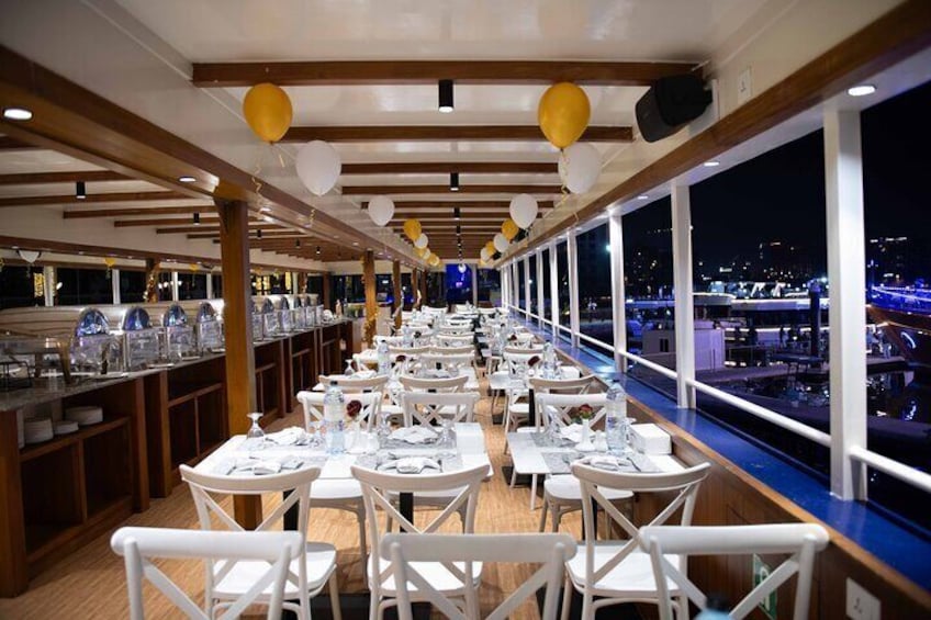 Dinner Cruise 2 Hour Live Shows and Premium Drinks Package