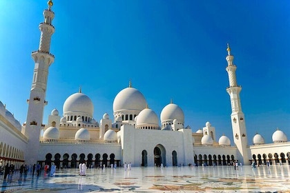 Abu Dhabi Sightseeing Tour From Dubai