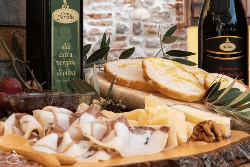 The Soul of the Territory in 5 Wines and Winery Tour in Valeggio