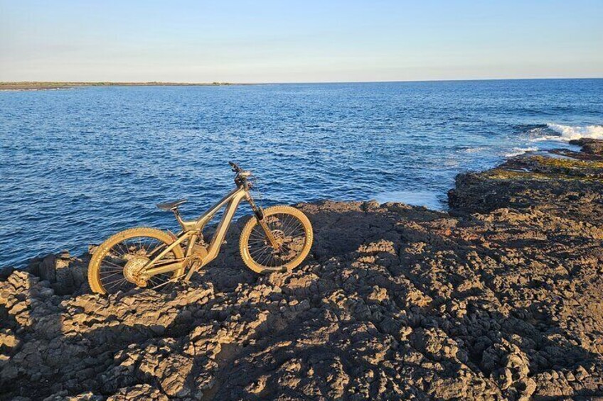 E-Mountain Bike Adventure Tour in Naalehu Hawaii