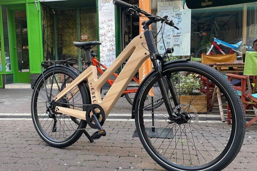 Wooden e-bikes