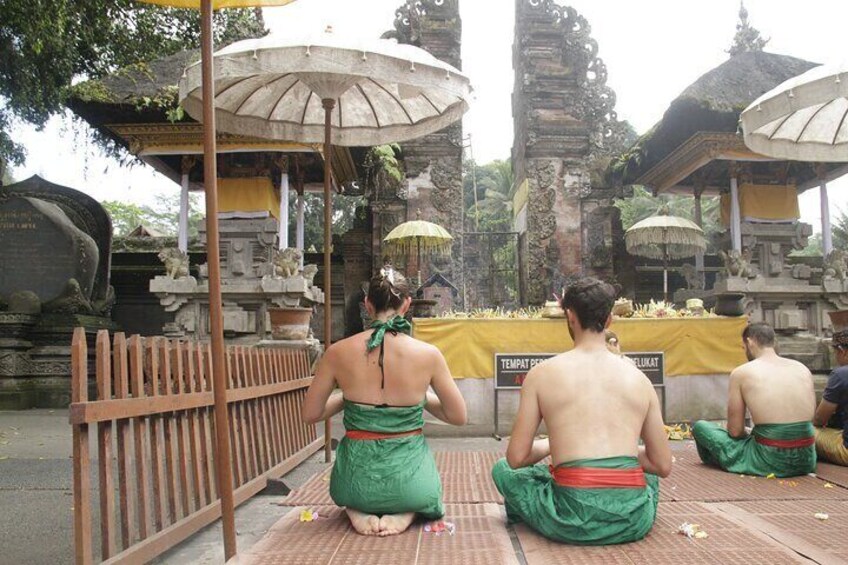 Melukat Ceremony at Tirta Empul Temple