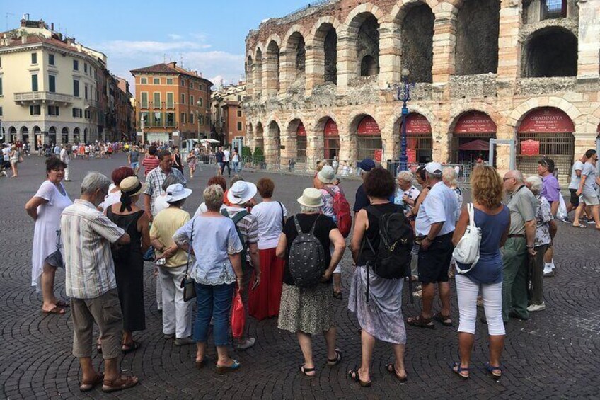 Arena di Verona Opera Package - Ticket, 1h City guide, Public Transport