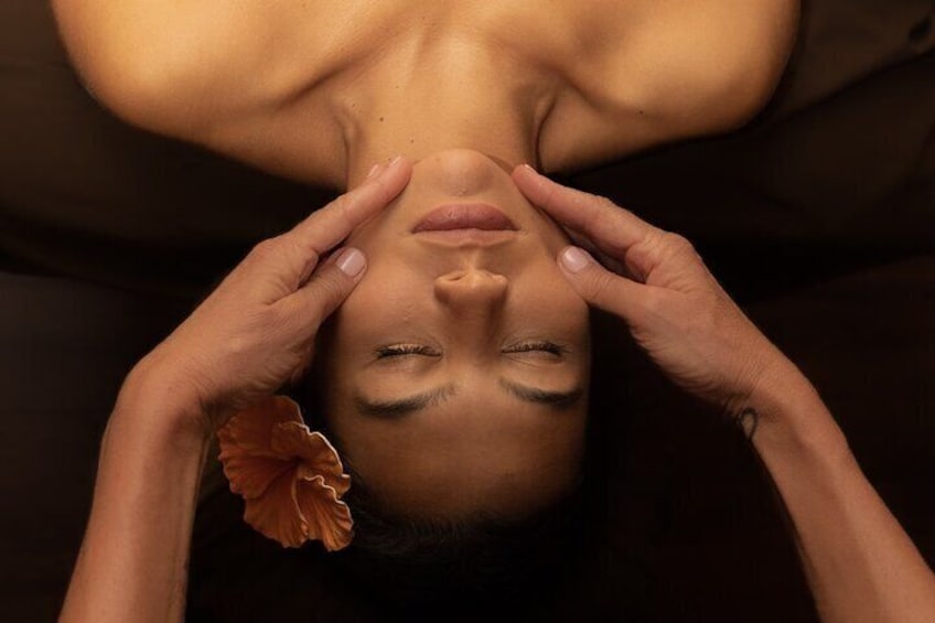 Tropical Glow Massage & Facial Combo