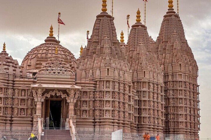 Private BAPS Hindu Mandir Abu Dhabi Tour