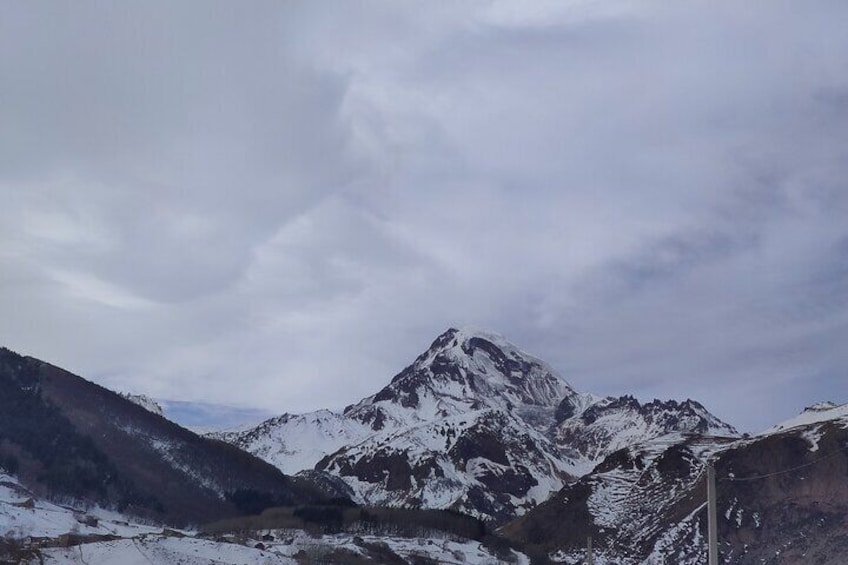 Trip to Kazbegi Mountains Zhinvali, Ananuri, Gudauri andKazbegi 