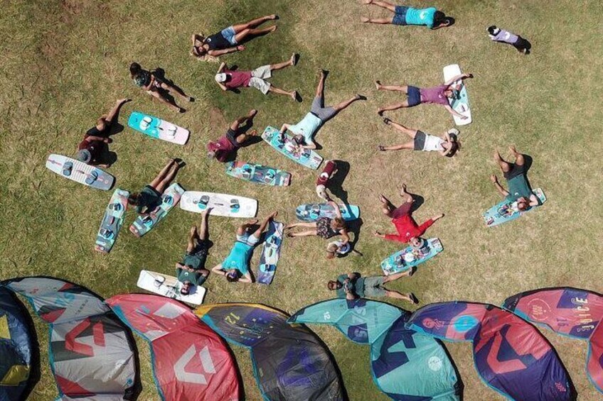 Beginner Kitesurfing course 6 hrs of individual lessons for 3days
