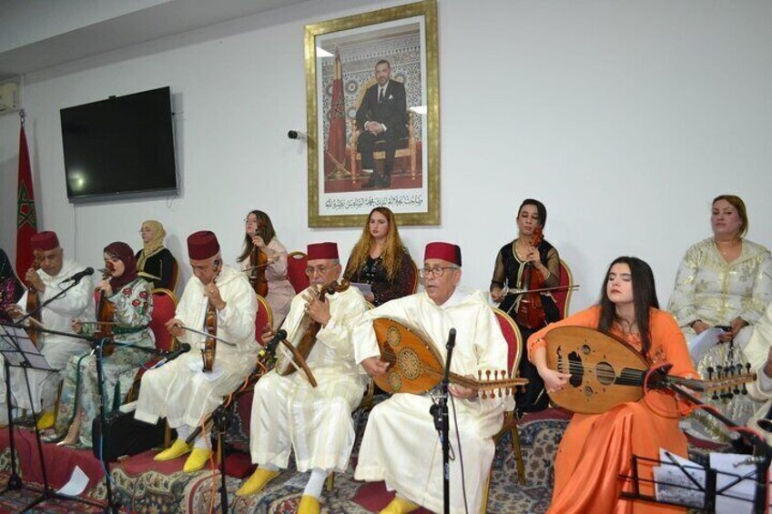 Arabo-Andalusian Music Lesson, with all instruments in Tangier