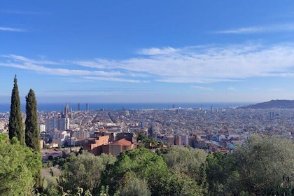 Barcelona to Tibidabo: Hidden Gems and Scenic views E-Bike Tour