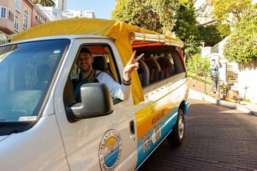 Lombard Street Coit Tower and San Francisco Tour