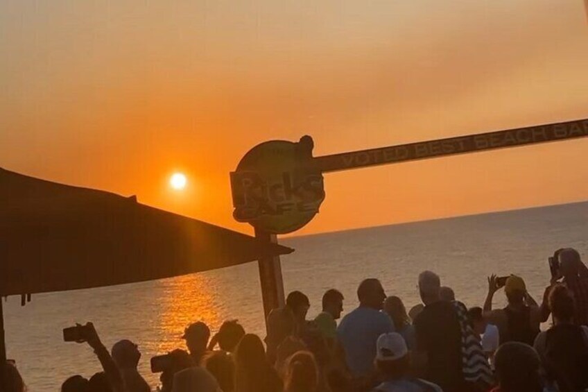 The beautiful sunset at Rick's Cafe in Negril.
