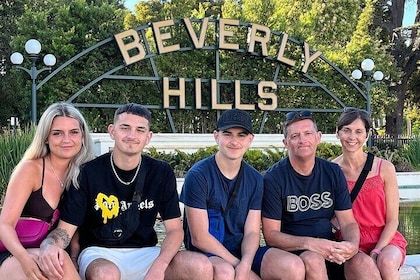 2H Beverly Hills y Melrose Tour en coche con IA