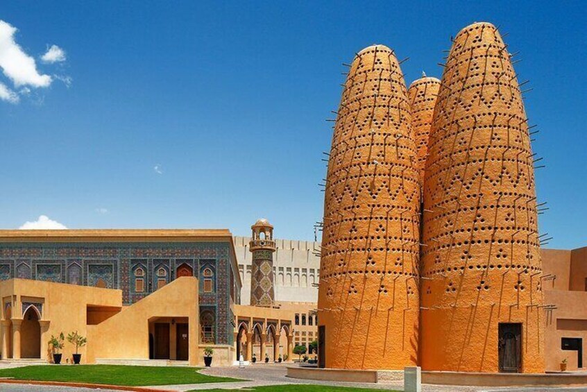 Doha: Guided City Tour with Airport and Hotel Pickup