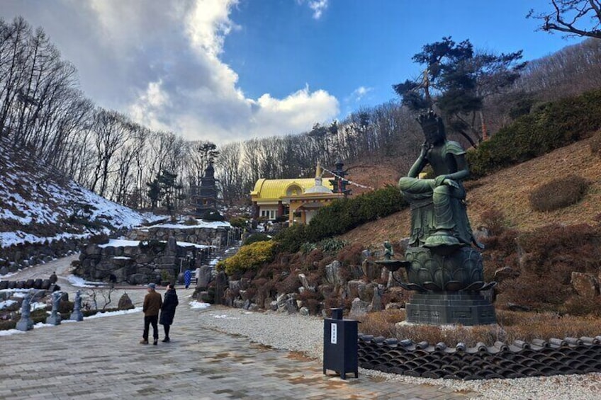 Waujeongsa Temple