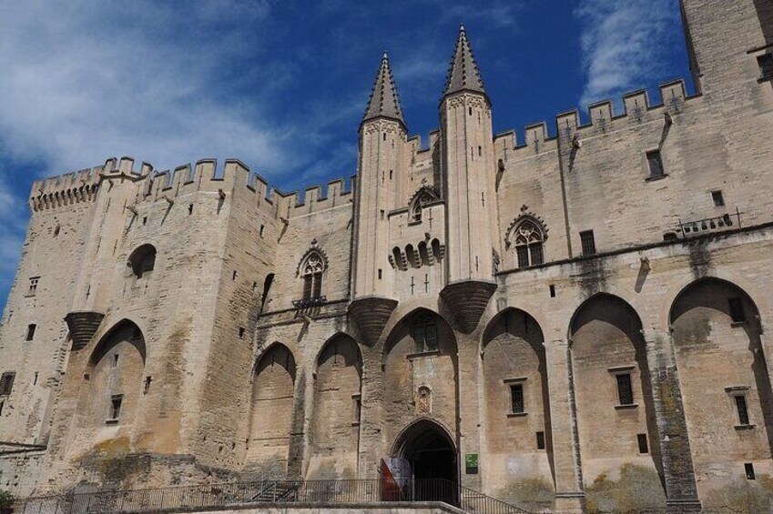 Avignon Old Town Private Historic Walking Tour