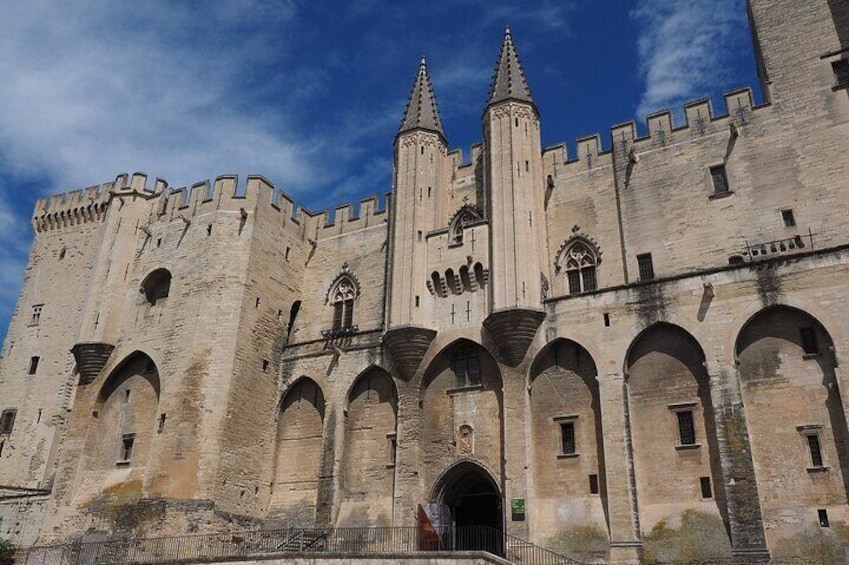 Avignon Old Town Private Historic Walking Tour