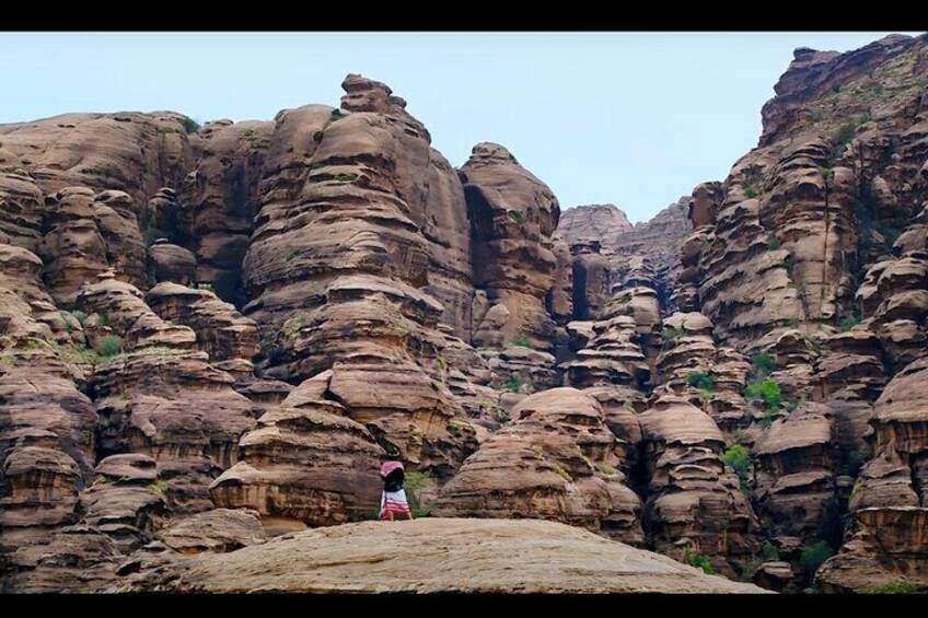 Jazans Hidden Gems A Day in Wadi Lajab and Black Mountain 