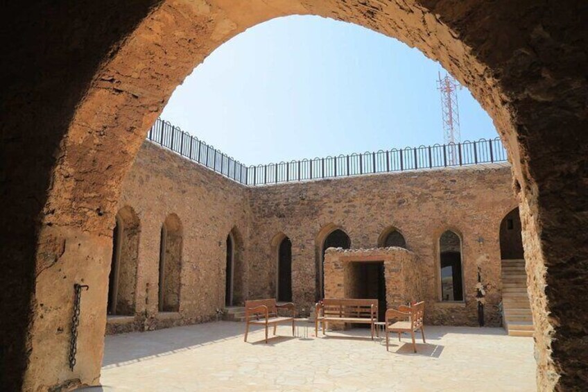 Jazans Hidden Gems A Day in Wadi Lajab and Black Mountain 