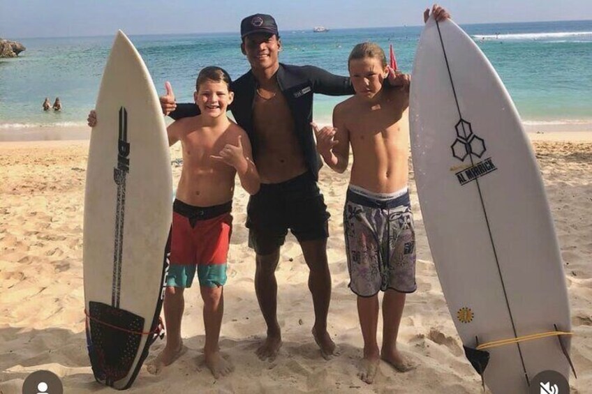 Kid semi-private surf lesson