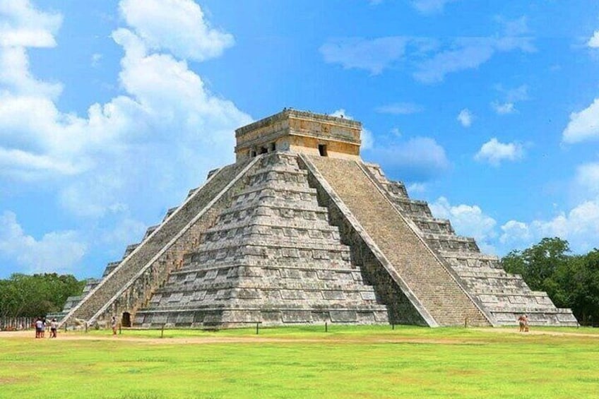 Kukulkan Temple in Chichen Itza