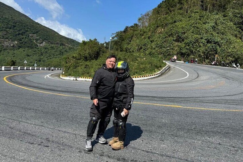 Da Nang City Countryside Tour Son Tra Peninsula Hai Van Pass