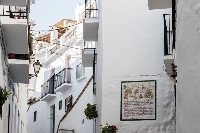 Frigiliana Wine and Culture Treasure Hunt