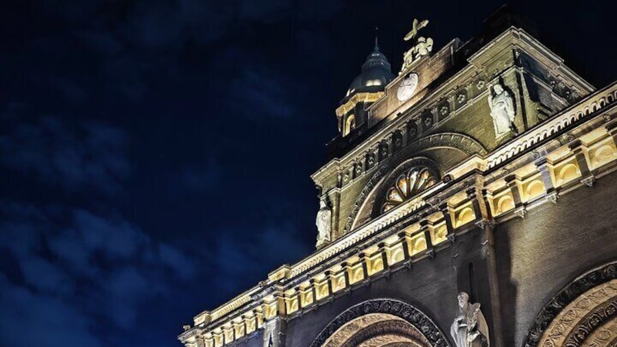 A Night in Old Manila: Intramuros Walking Tour