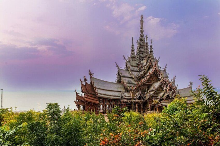 Sanctuary of Truth, Pattaya