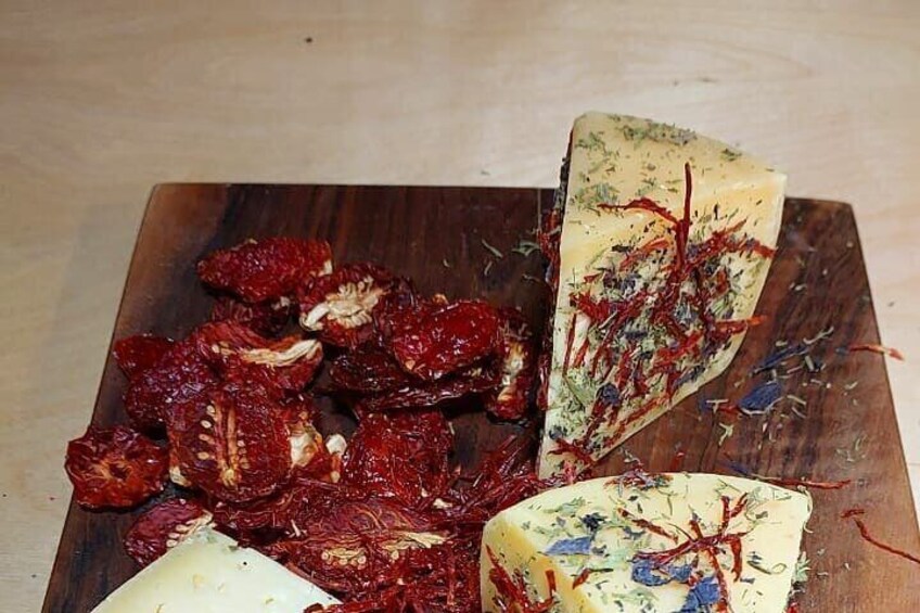 Armenia Sightseeing Tour with Cheese and Wine Tasting Experience