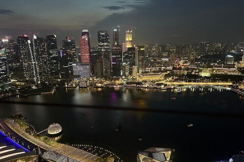 Marina Bay Sand Observatory and Singapore Skyline History Tour