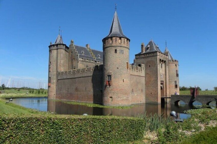 Private Half Day Trip To Castle Muiderslot and Castle De Haar