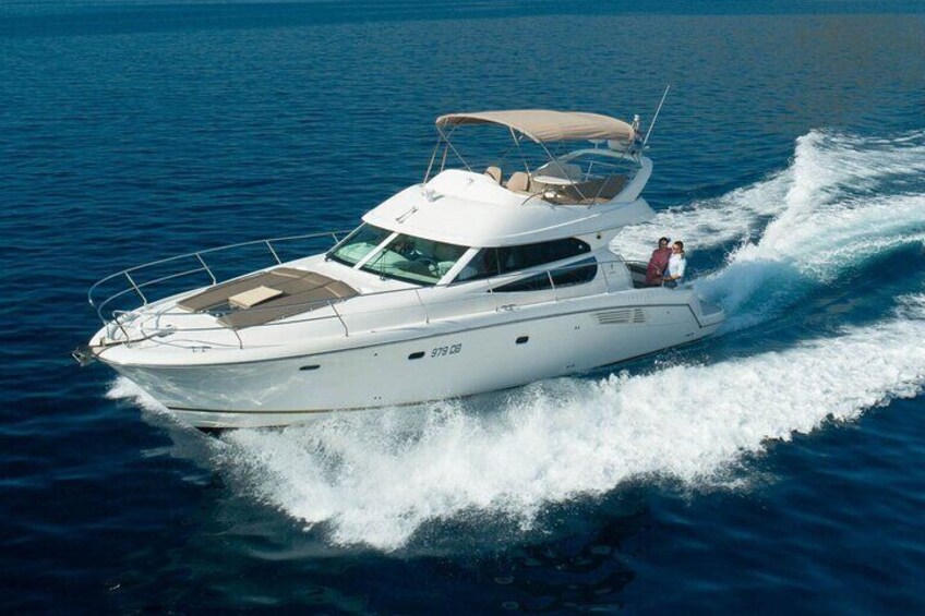 Ierapetra Chrissi Island Luxury Yacht Cruise with Meal 