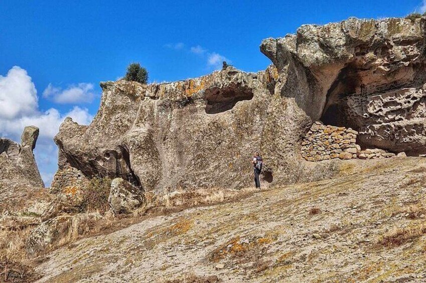 Ittiri: Hiking on the ridges of Mount Torru