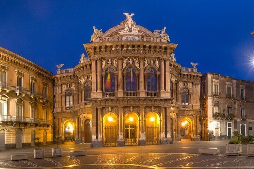 Catania Scavenger Hunt and Highlights Self Guided Tour