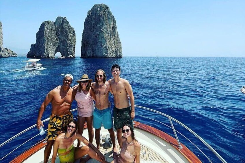 Private Boat Tour Full Day Amalfi Coast and Capri