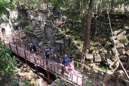 Beng Melea和Kampong Phluk浮动村庄与向导者