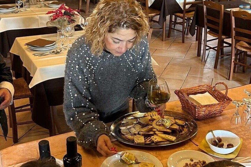 Oristano Farm Visit with Oil Tasting
