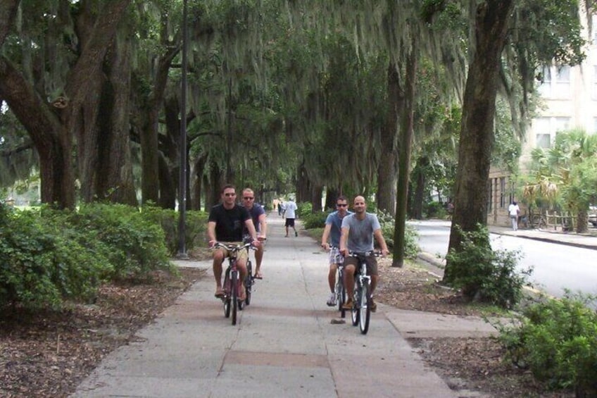 Forsyth Park is where we begin.