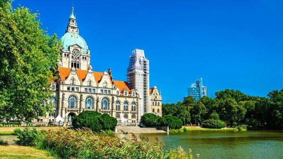Explore Hannover in 60 Minutes with a Local