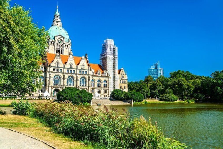 Explore Hannover in 60 Minutes with a Local