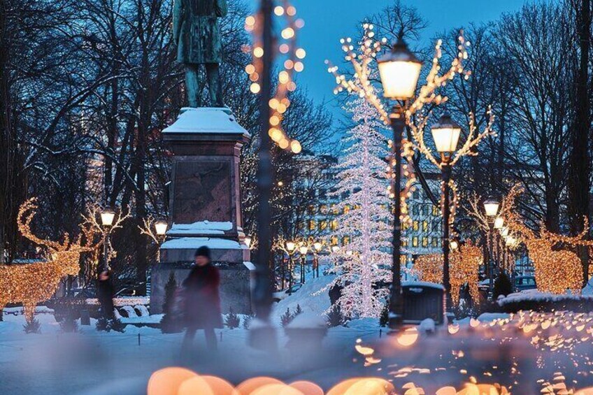  Helsinki to Porvoo Private Tour by Luxury Car