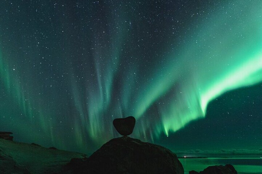 Experience the Magic of the Northern Lights in Lofoten