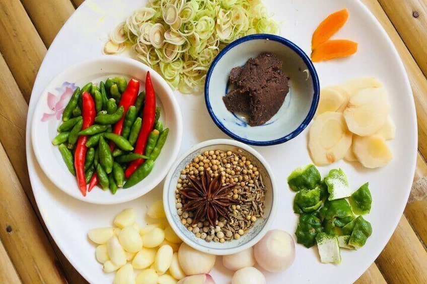 Curry paste ingredients