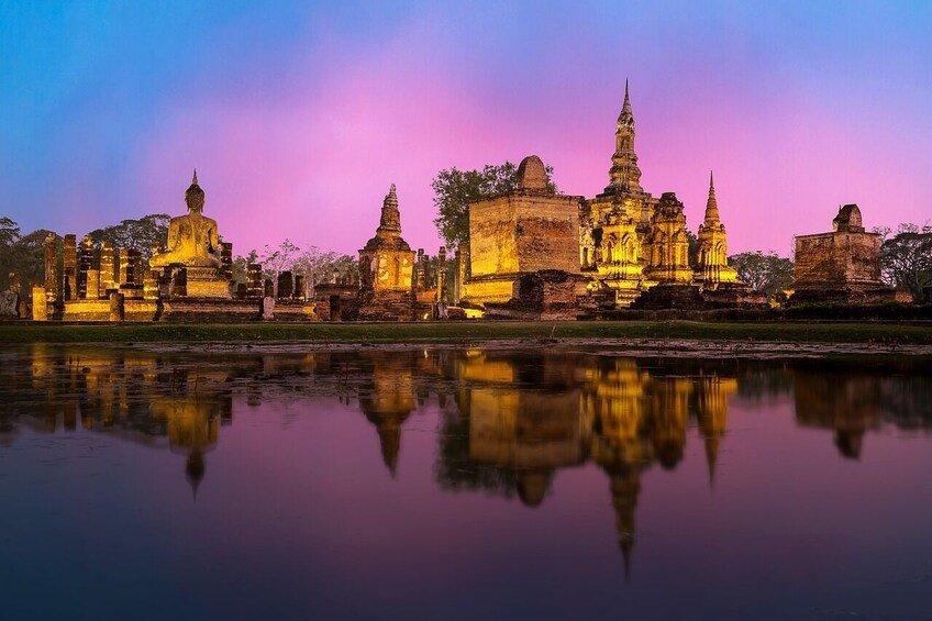 Maeklong Railway-Damnoen Saduak-Ayutthaya