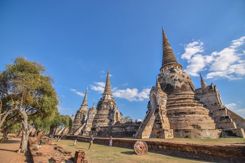 Maeklong Railway-Damnoen Saduak-Ayutthaya